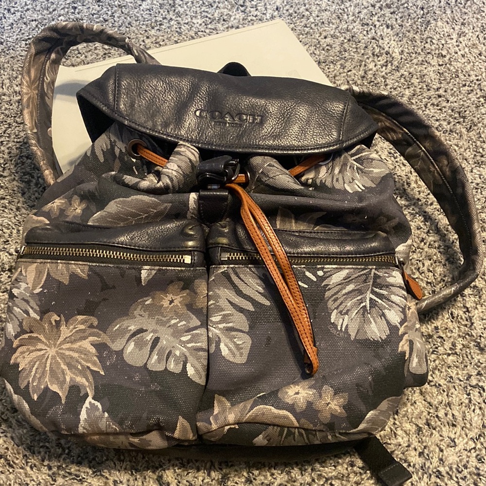 Coach Hawaiian F72083 Unisex Leather,Canvas Backpack Beige,Gray,Navy BF549883